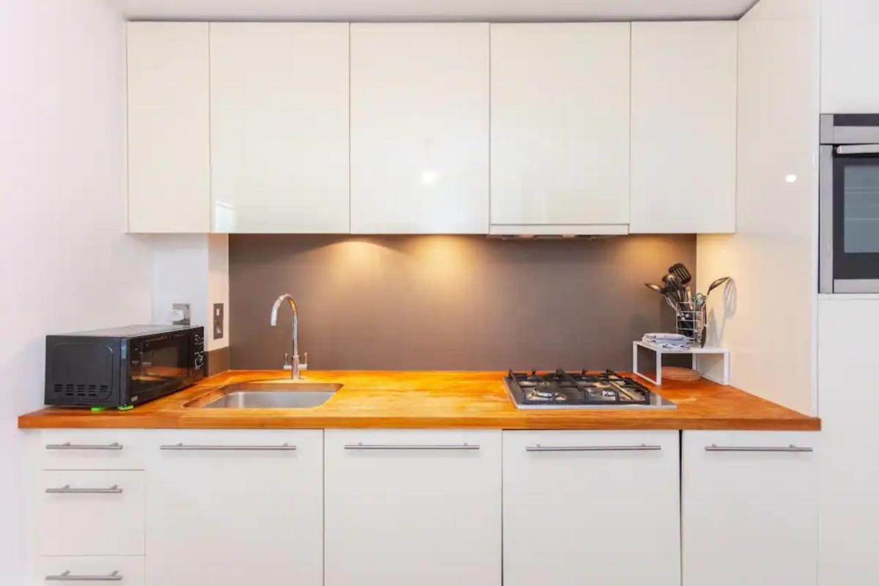 Peaceful 2 Bedroom Apartment In Central Лондон Екстериор снимка