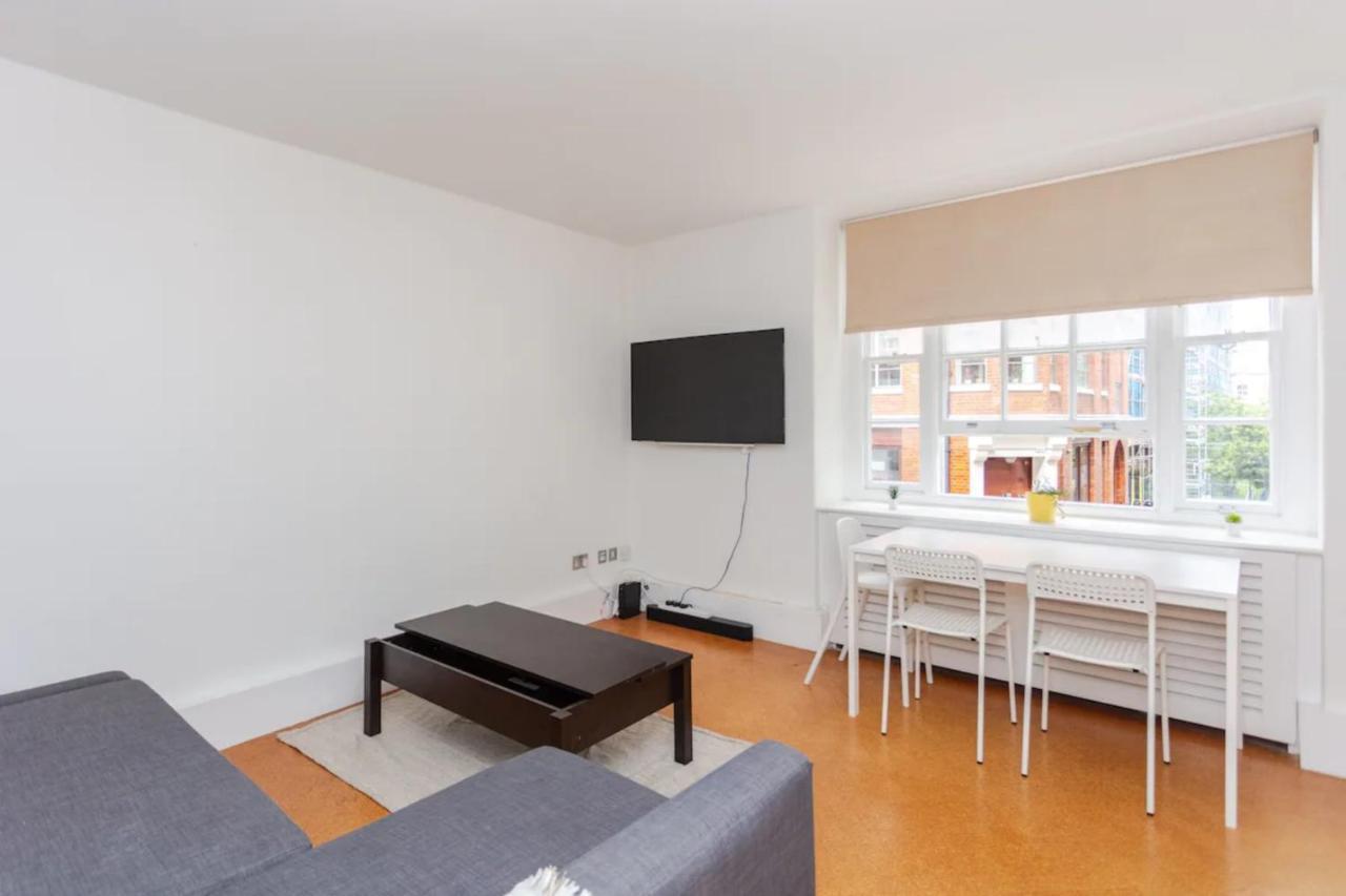 Peaceful 2 Bedroom Apartment In Central Лондон Екстериор снимка